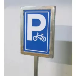 Tabliczka-informacyjna-wolnostojąca-PARKING